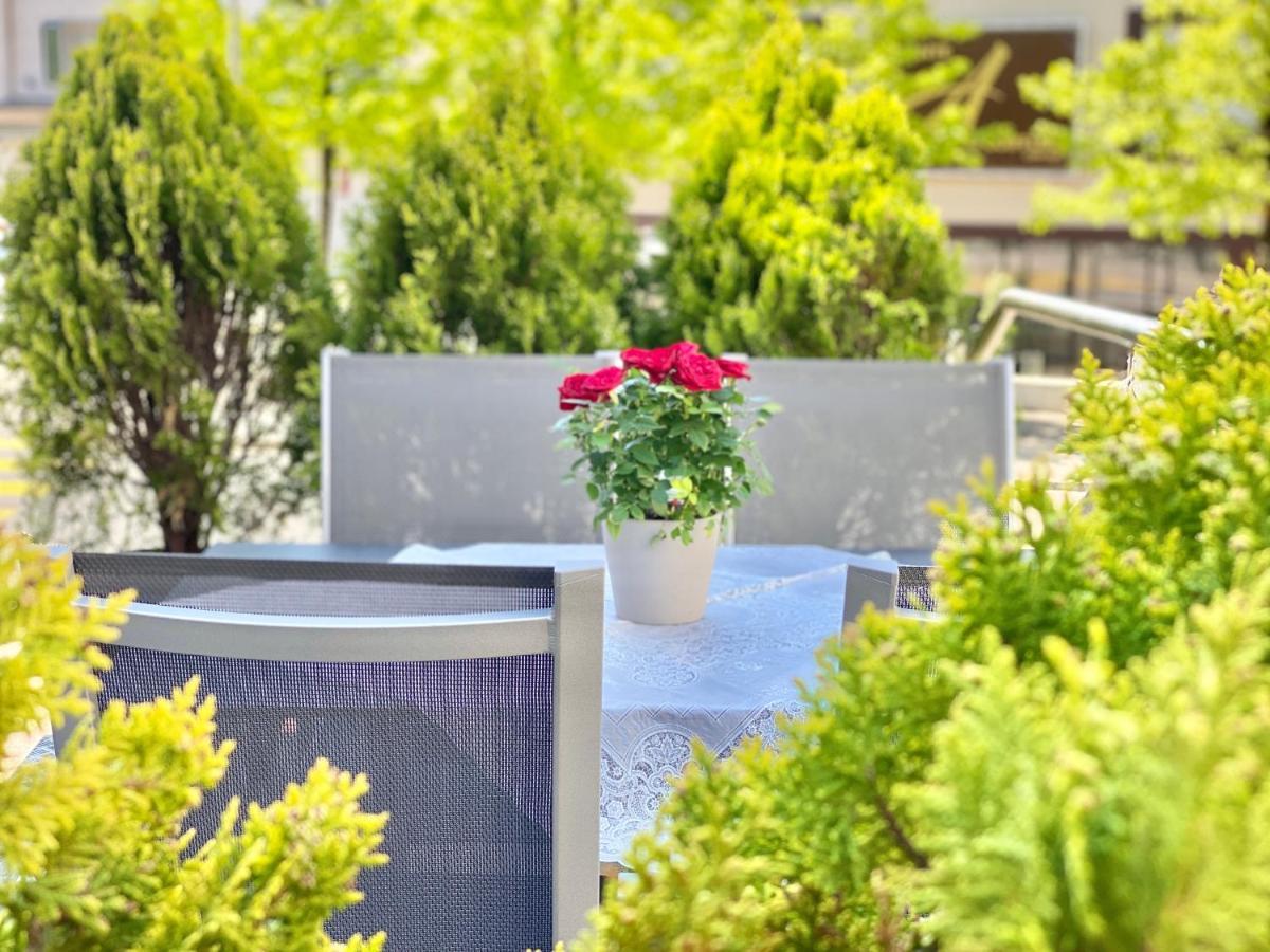 Hotel Hirschen Hinwil Buitenkant foto