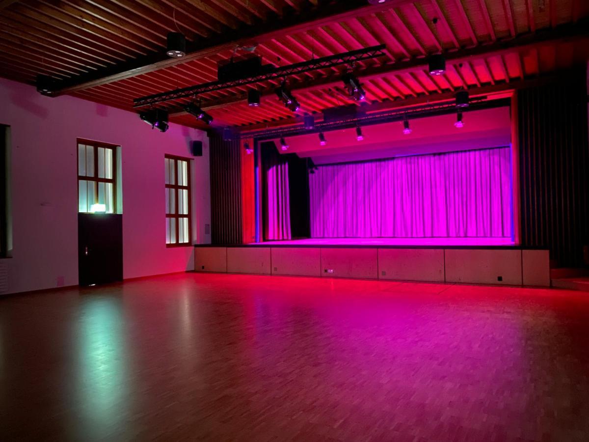 Hotel Hirschen Hinwil Buitenkant foto
