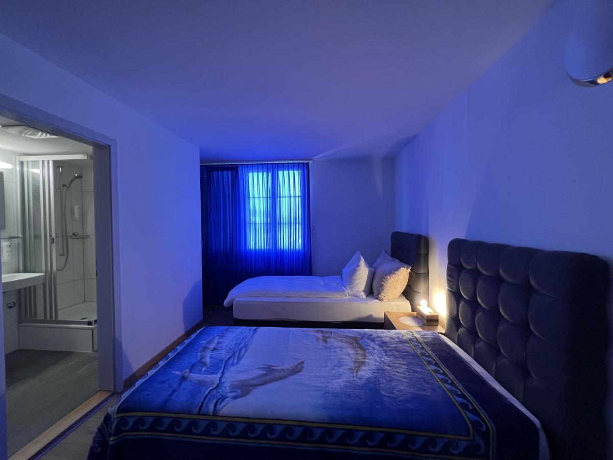 Hotel Hirschen Hinwil Buitenkant foto