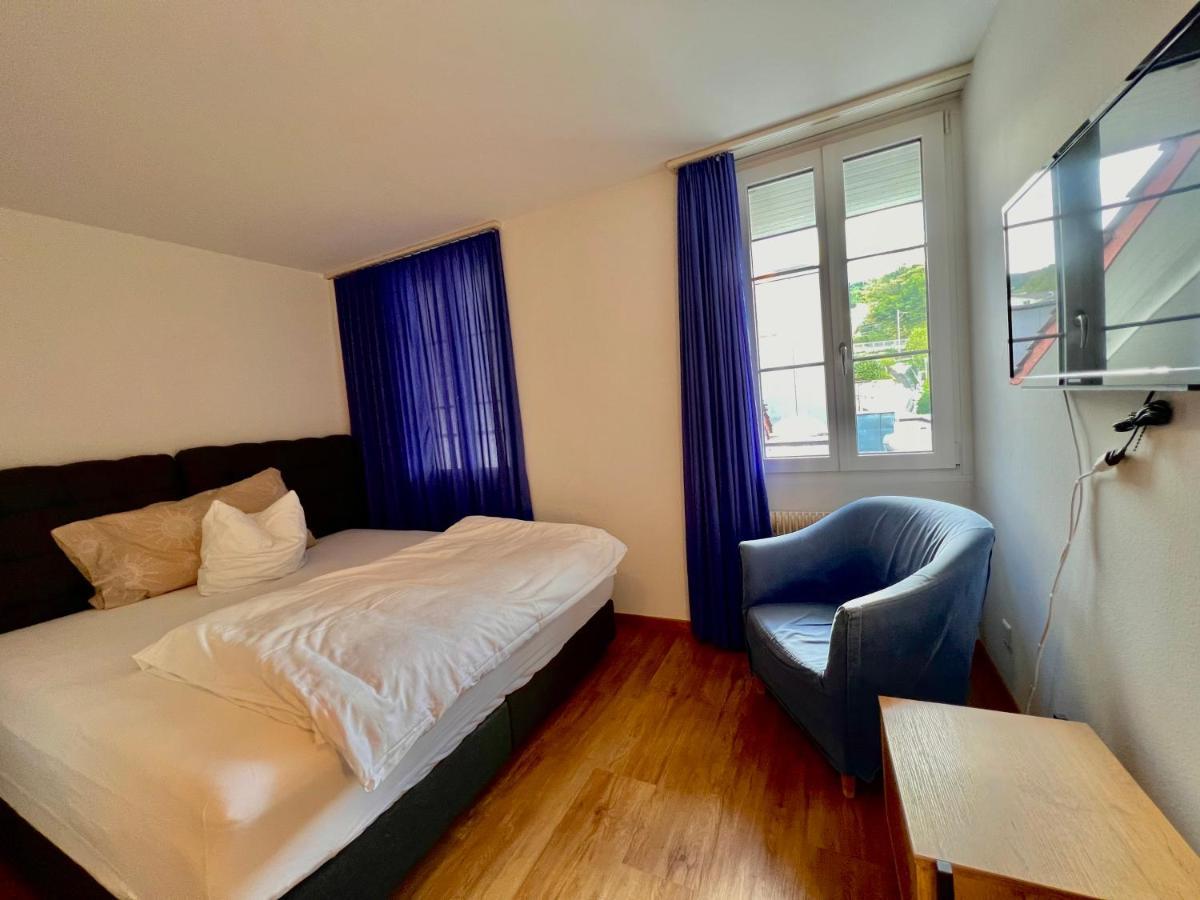 Hotel Hirschen Hinwil Buitenkant foto