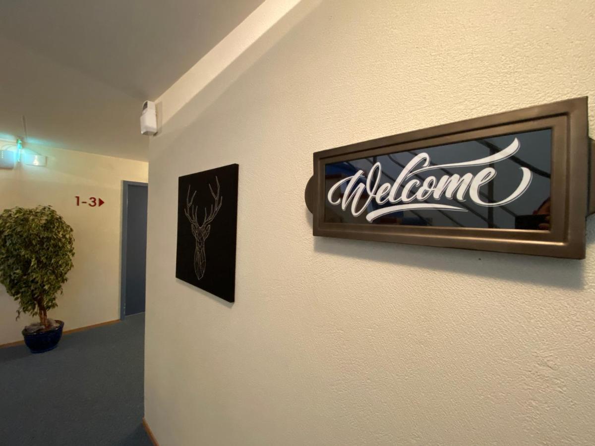 Hotel Hirschen Hinwil Buitenkant foto
